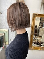 カシュカシュ(cache cache) 大人のぱっつんbobスタイル