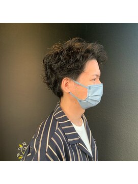 リリ(Liri material care salon by JAPAN) おしゃれなメンズパーマスタイル！