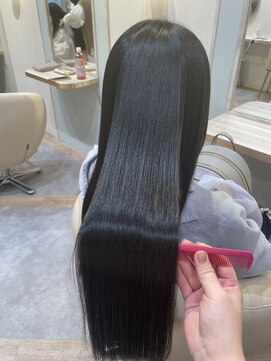 アンド ラ ブランシュ(&.La Blanche) カーキグレージュ/大人かわいいヘア/髪質改善大宮