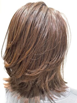 ステア ケース(stair case) 【NATASHA】ミディアム小盛りレイヤー