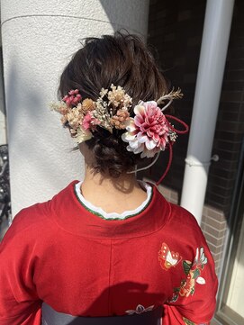 カペリベラ CapelliBella 香里園店 王道☆シニヨンヘア