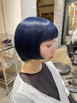 ヒカリス 中崎店(HIKARIS) ネイビーブルー