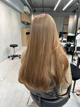 ルネ 北千住(Renee) ワンカール_ミルクティーカラー_ブロンドヘア