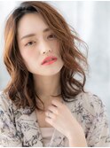 外国人風かき上げ前髪グラマラスカールセミディn古河20代30代