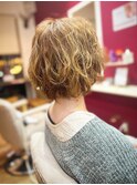 外ハネ元気ヘアー