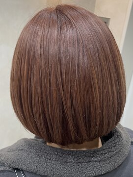 ユニック コウベ(unique KOBE) ダブルカラー×ピンクベージュ