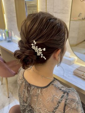 ヘアアレンジメント ボガスティーズ 溝の口店(Hair arrangement Vogusty's) ルーズシニヨン/ブライダル/参列/パーティー