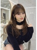 ベージュカラー×レイヤーカット