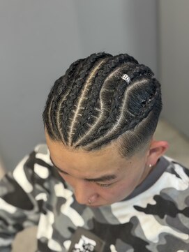 アーバンスタジオトウキョウ 下北沢店(URBAN STUDIO TOKYO) 地毛タイトロープ　[特殊ヘア下北沢/メンズサロン]