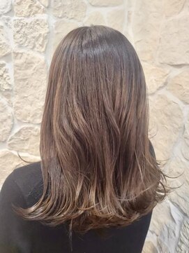 アムネシア 三軒茶屋(AMNESIA) ナチュラルアッシュ/ビターショコラ/ブルーグレージュ