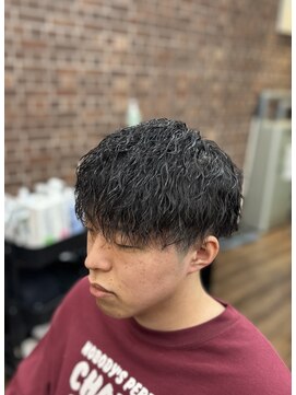 ロッソ(Rosso) 縦落ちツイスパ