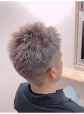 ハイトーンツーブロ