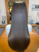 アルーシェ 平井(Alushe) Aujuaトリートメント『Alushe平井』