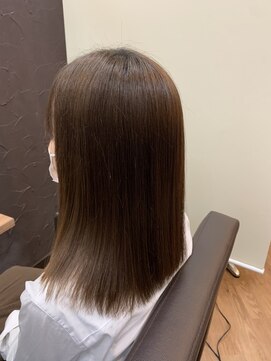 ヘアーアンドメイクサワ 佐久店(sawa) 20代  ミディアムヘア  伸ばしかけ  ツヤ髪  ブラウン