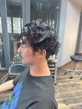ヘアアンドメイク エジェリ(hair&make egerie) 【スパイラルパーマ 刈り上げ 恵比寿】