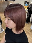 切りっぱなしボブ/ハイトーンカラー/ピンクベージュ