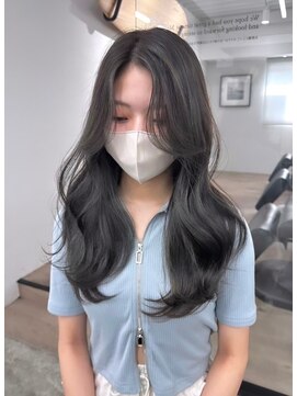 ルア モアナ バイ ヘッドライト 小田原2号店(Lua Moana by HEADLIGHT) 【Moana Lua】#レイヤーカット#韓国レイヤー#アッシュ