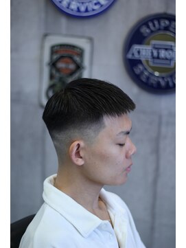 バーバー ショップ ネオ(BARBER SHOP NEO) クロップ