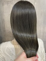 アリアツイン バイ エクラート 池袋西口店(ARiA TWiN by ECLART)&nbsp;ダークオリーブ[縮毛矯正][髪質改善]