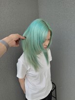 クオン 伊勢崎(QUON.) ミントグリーン×レイヤーカット