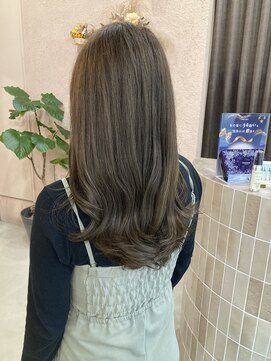 トリコ 柏(tricot) アッシュグレージュ