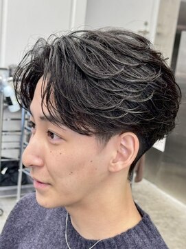 フィフス 渋谷(fifth) 渋谷ルーズパーマセンターパートフェザーパーマニュアンスパーマ