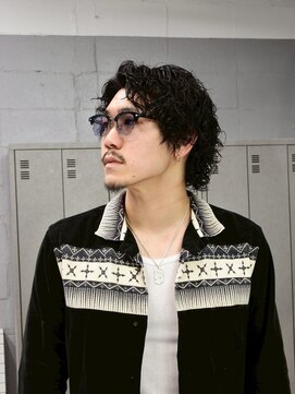 Thisday by nelke立川 メンズカット/メンズパーマ/ブリーチ【3/1 NEW OPEN(予定)】 ツイストスパイラルパーママッシュウルフパーマ縦落ちツイスパ