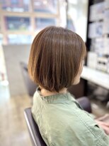 トレセッテ(tre sette)&nbsp;丸みと軽さのボブスタイル