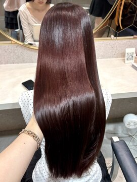 ルームバイシー 新宿(Loom. by Sea) *レイヤーカット×ワインレッド【新宿/韓国ヘア/小顔ヘア】