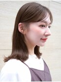 くびれミディアム/レイヤー/顔周り/小顔/ベージュ/20代30代