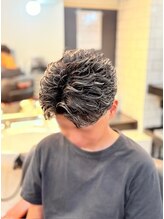 ヤマグチ トゥシェル ヘアー&メイク ヘアーアンドメイク ラルフカール