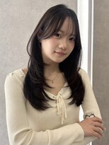 ミレバイジェニー (mirae by geny)&nbsp;小顔になれる後れ毛とレイヤーカット×艶髪ブラウンカラー r