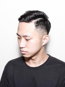 グロウ 別府店(growth) サイドパート/フェード/セミウェット