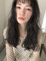 ルーム(Loom.)&nbsp;ニュアンスウェーブロング【Loom./明治神宮前/原宿/表参道】