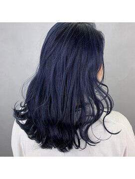 ロアー ヘアー ブリオ(RAWR hair Brio) ♪個性的なカラーで束感と透明感を演出♪