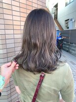 リト 自由が丘(Lit.)&nbsp;【お客様style】ハイライト でカーキアッシュ【担当YUKINA】