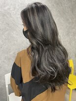 コーパル(copal)&nbsp;コントラスト ハイライトをデザインで見せる プラチナシルバー