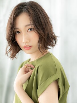 ドクターズ サロン ラブ(Dr's Salon LAB) かきあげ前髪くせ毛風ナチュラル大人ボブa古河20代30代40代