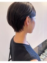 すっきりショートヘア
