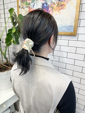 リール(THE RIRE.) ＊THE  RIRE.  カーキグレー×ポニーテール＊