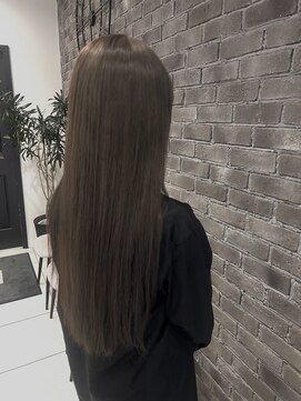 レム 泉中央店(L.E.M) グレージュ