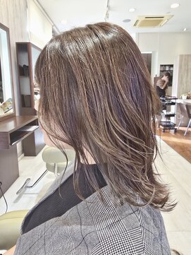 ヘアメイク アリエス 岩切店(HAIR MAKE aries) ハイライトグレージュカラー レイヤー 20代30代40代 仙台 岩切