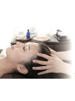 天然で純粋なアロマオイルと高級スパクリームを使用★コスパ最高級♪癒しの香りで心と身体を同時にケア♪