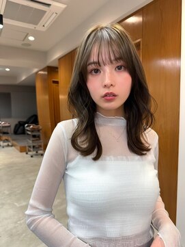 エル 北千住(elu) ブルーカラー_ワインレッド_お団子ヘア