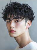 ツイストスパイラルパーマ/マッシュパーマ/刈り上げ/黒髪
