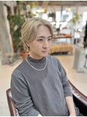 blond short