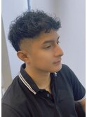 ハイライト波巻きアップバングツーブロックマッシュ束感ショート