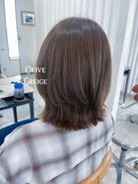 ヘアーサロン ヴィアルス 松原店(hair salon VIARS)&nbsp;オリーブグレージュ×外はねミディアム
