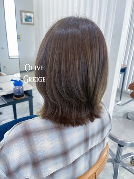 ヘアーサロン ヴィアルス 松原店(hair salon VIARS) オリーブグレージュ×外はねミディアム