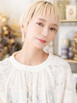 カバーヘア ブリス 川口(COVER HAIR bliss) オン眉ホワイトブロンド小顔ボブショートウルフa10代20代30代